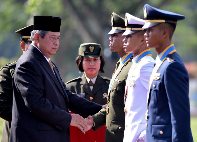 Presiden SBY Lantik 453 Perwira Remaja